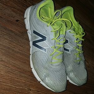 New balance shoes